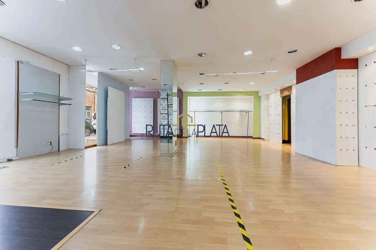 Local comercial en venda a Calle Argentina 8, imagen 9