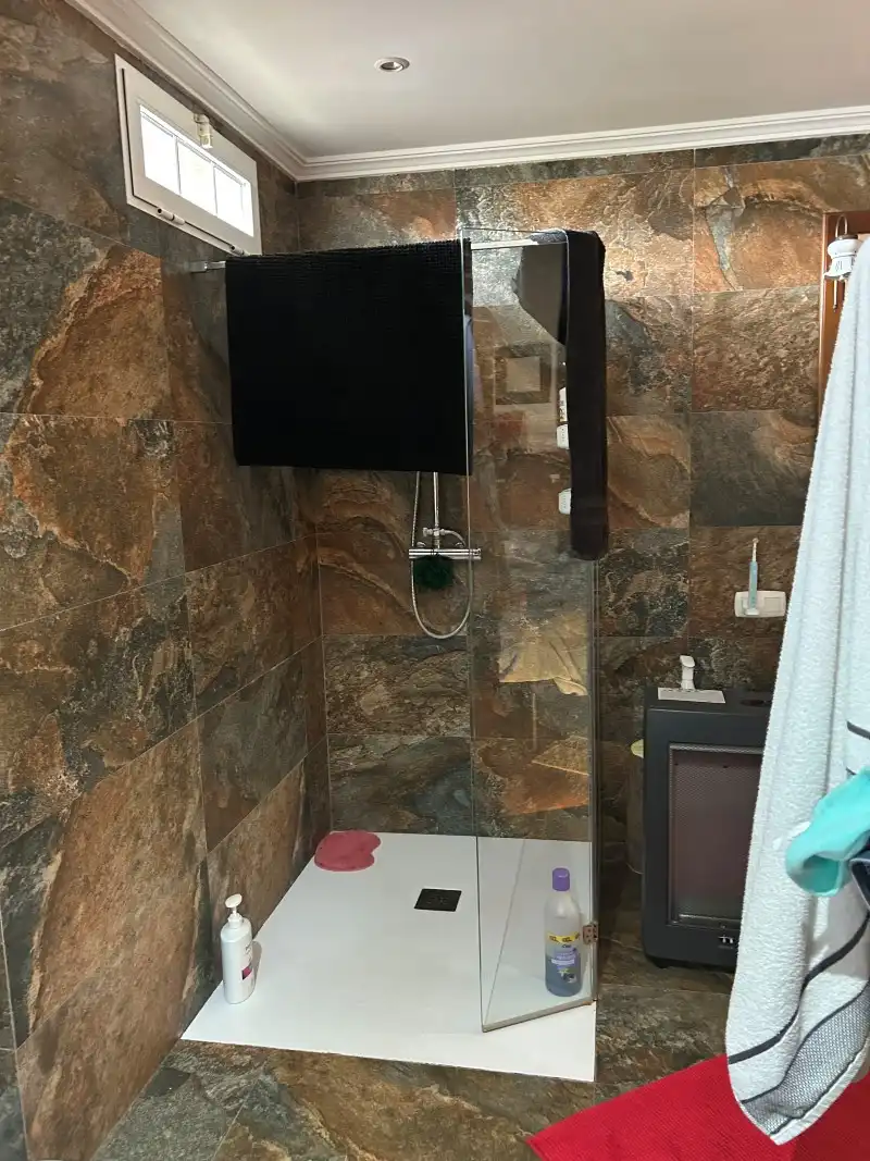 Bany de Casa o xalet en venda en Sempere amb Aire condicionat, Jardí privat i Terrassa