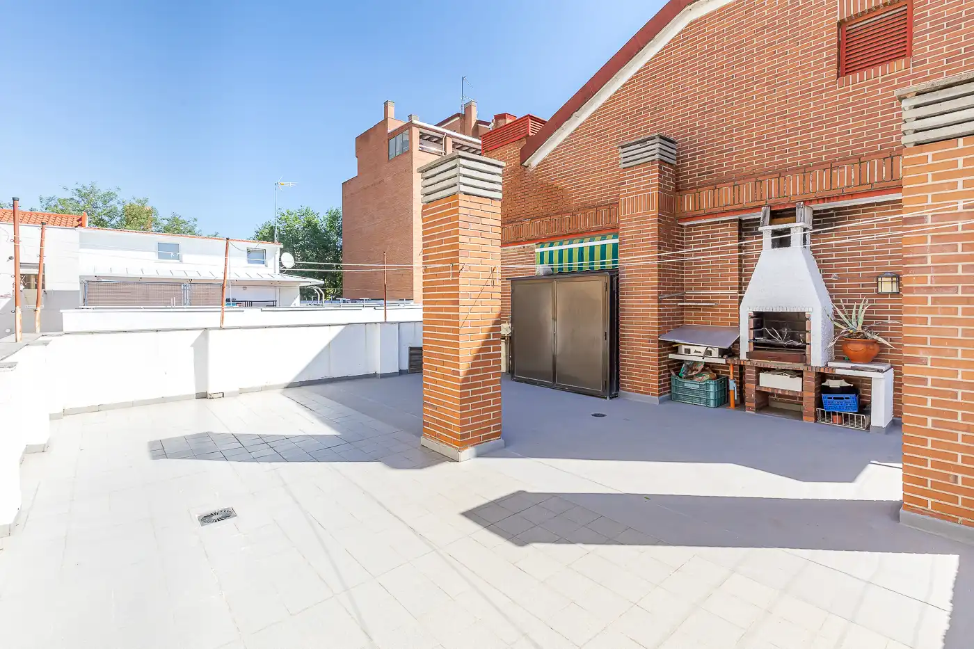 Terraza de Dúplex en venta en Madrid con Calefacción y Terraza
