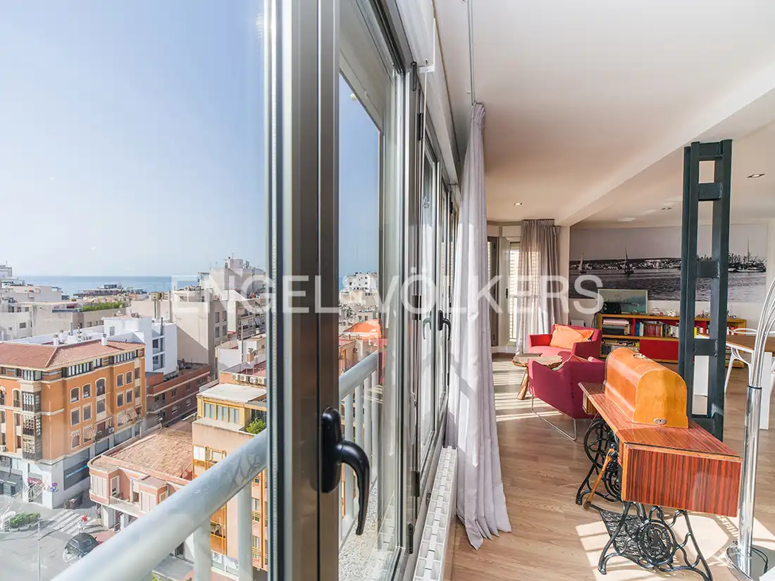 Appartamento con ascensore in vendita a Plaça de la Glorieta 5, imagen 4
