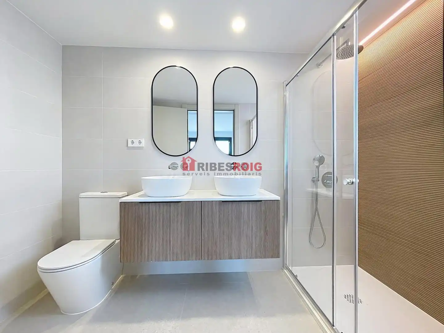 Badezimmer von Wohnung zur Miete in Sant Pere de Ribes mit Klimaanlage, Heizung und Terrasse