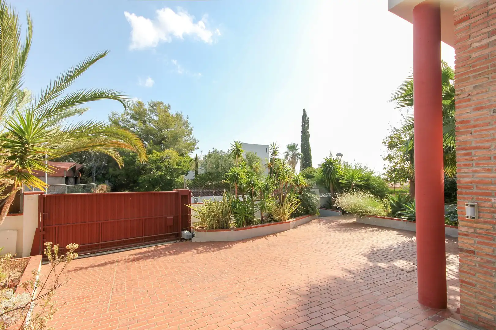 Vista exterior de Casa o xalet en venda en Vilanova i la Geltrú