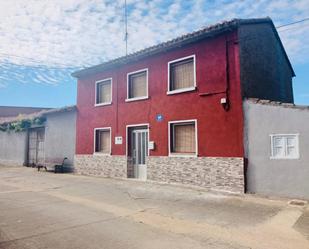 Vista exterior de Casa o xalet en venda en Villanázar amb Terrassa i Traster