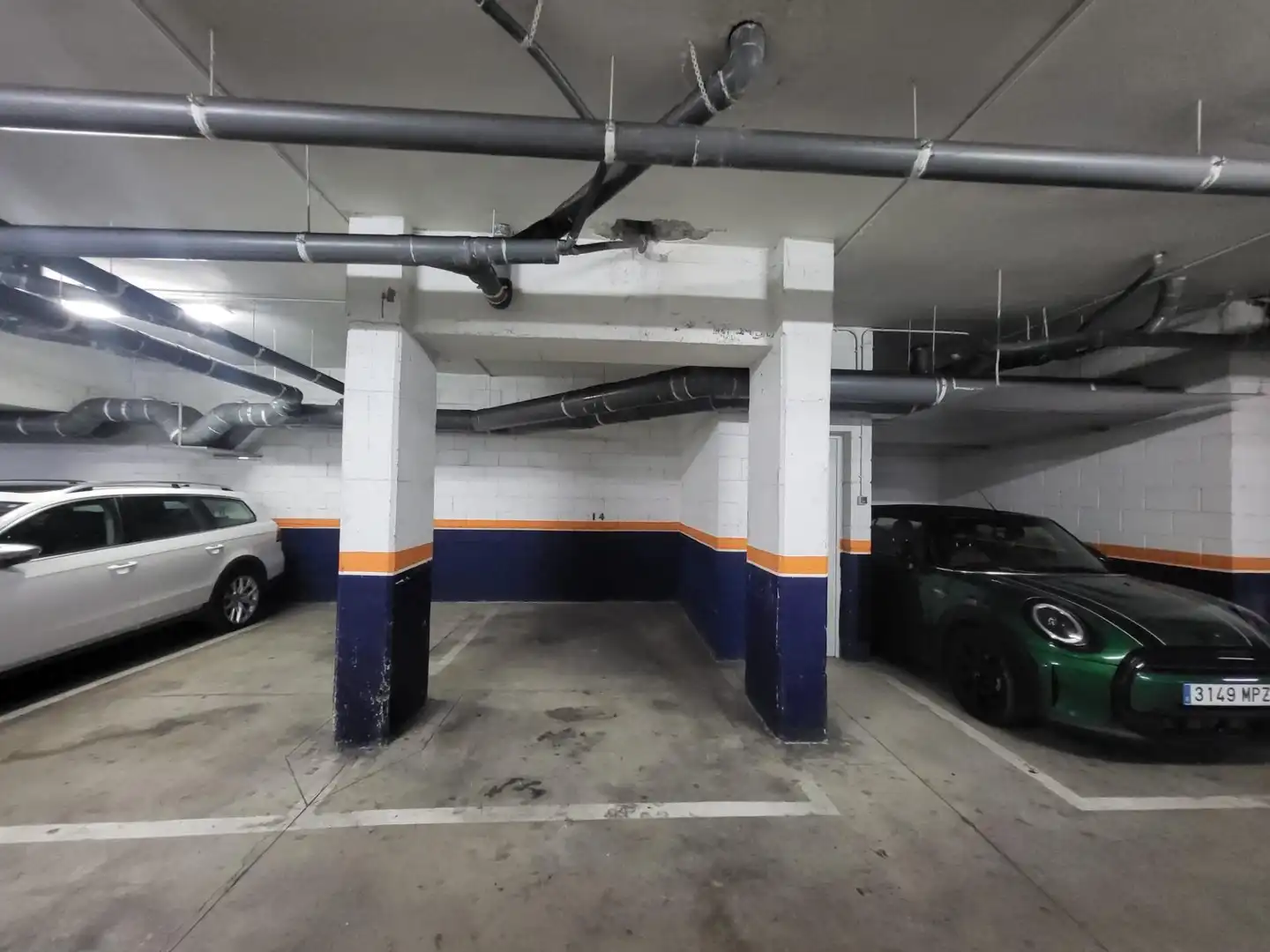 Parkplatz von Erdgeschoss zum Verkauf in Salou mit Klimaanlage, Heizung und Terrasse