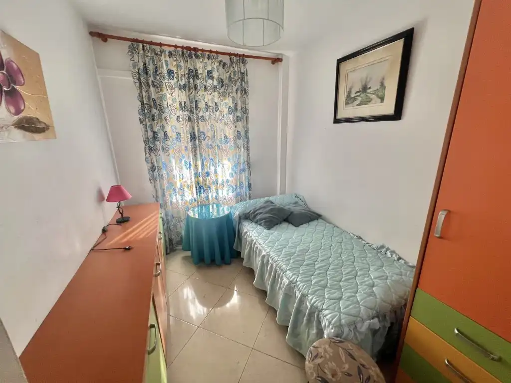 Habitación de Piso en venta en Dos Hermanas
