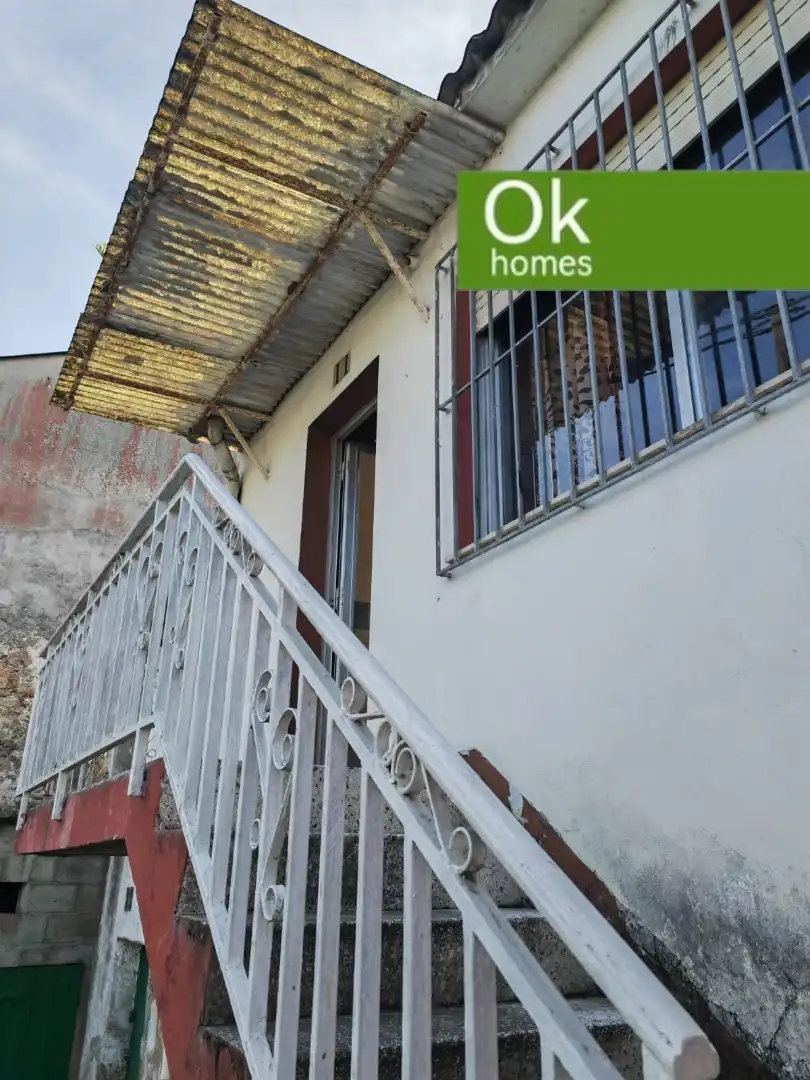 Vista exterior de Casa adosada en venta en A Coruña Capital  con Jardín privado