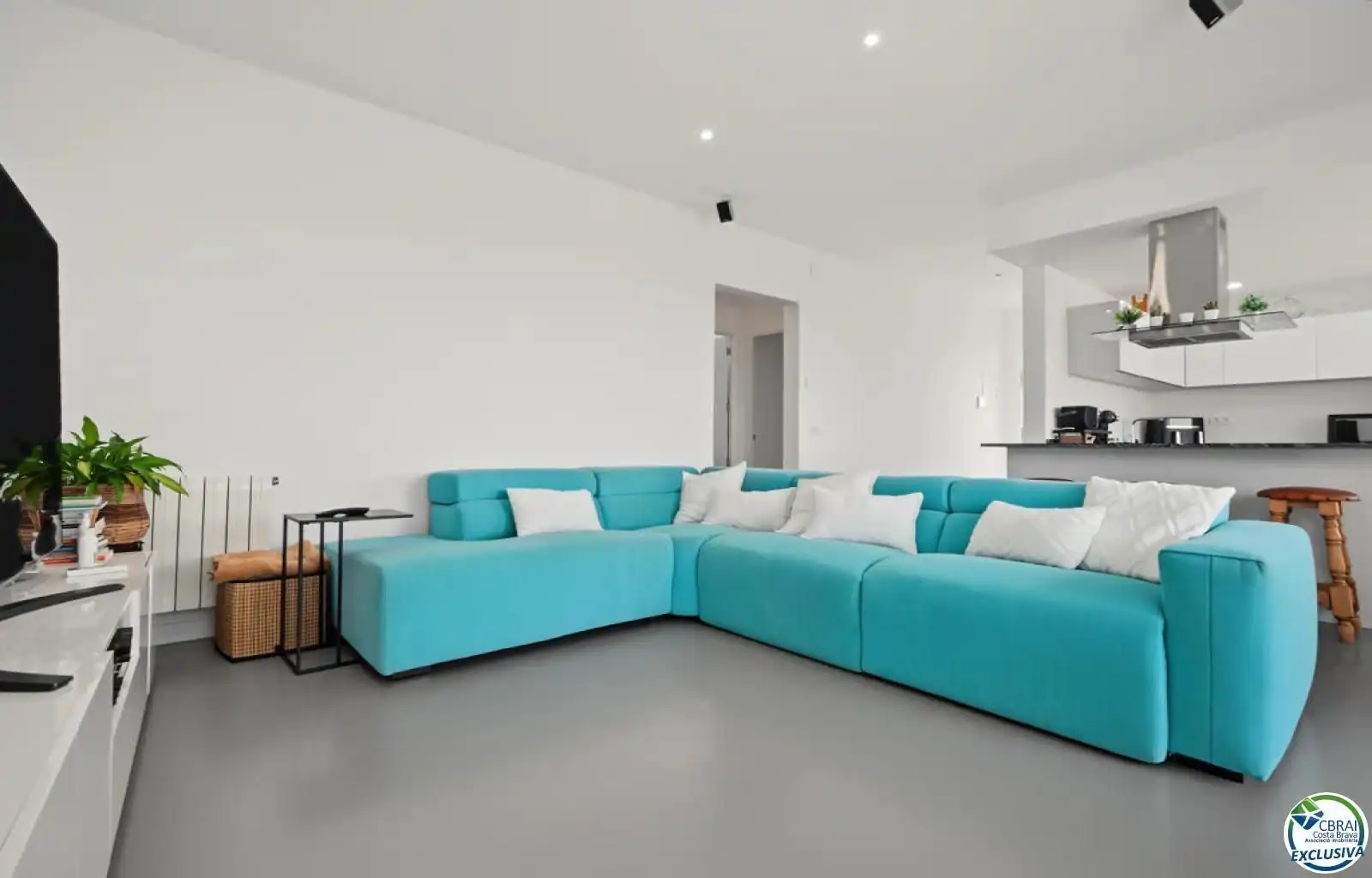 Living room of Houses for sale in Roses  with Air Conditioner, Storage room and Swimming Pool