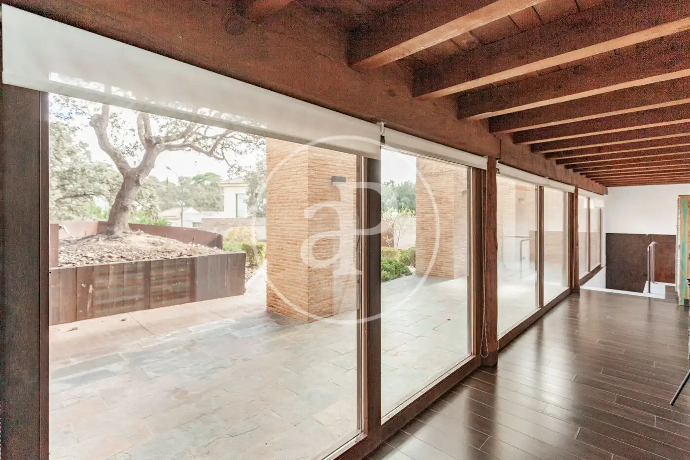 Vista exterior de Casa o xalet en venda en Ciudalcampo amb Aire condicionat, Calefacció i Jardí privat