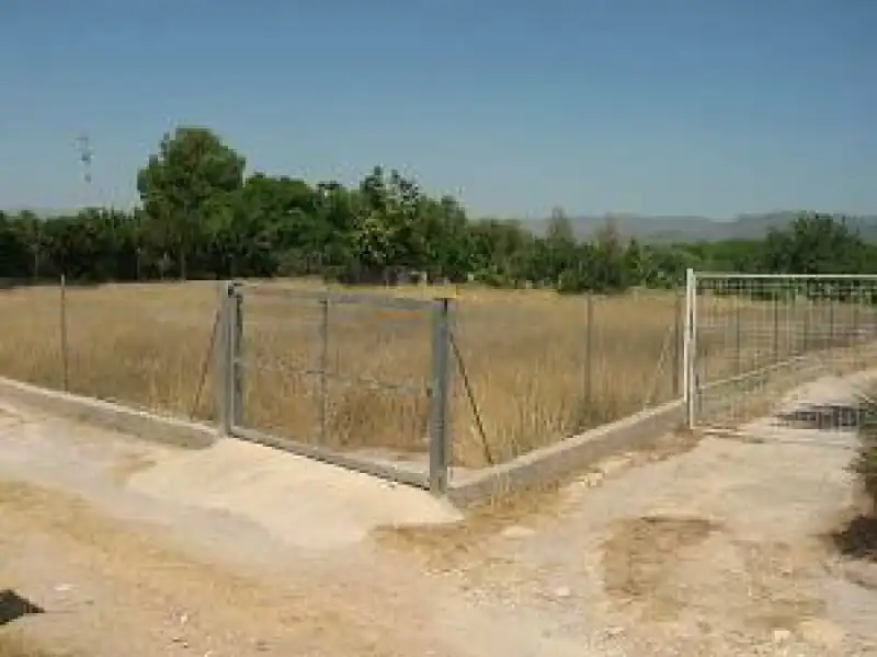Terreny residencial en venda a Urbanizaciones
