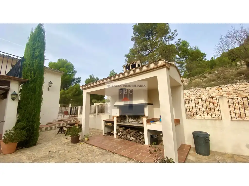 Jardí de Finca rústica en venda en Alcoy / Alcoi amb Jardí privat, Traster i Piscina