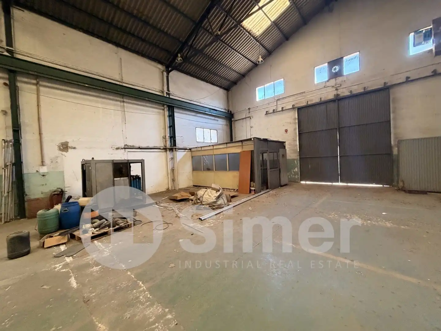 Nau industrial en venda en Barberà del Vallès