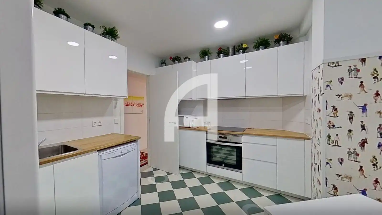 Kitchen of Flat for sale in Vigo   with Heating and Furnished