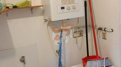 Foto 3 de Piso en venta en Alto del Castaño, Narón