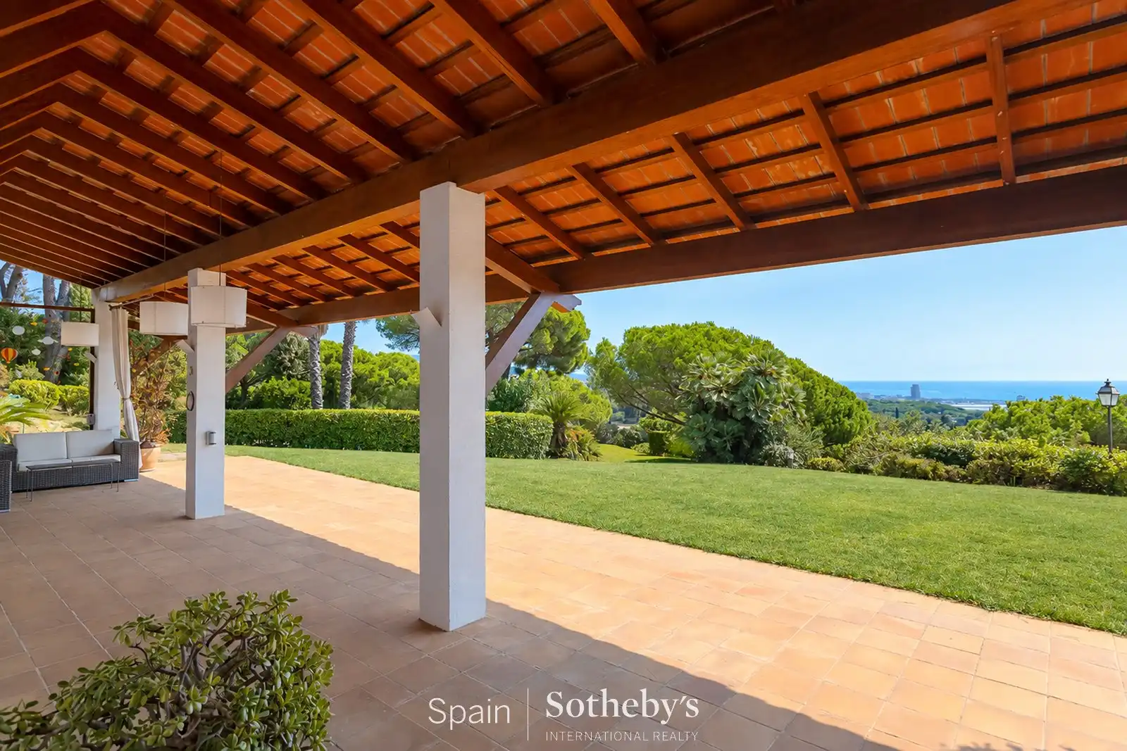 Casa con piscina in vendita a Carrer de la Cisa, imagen 2
