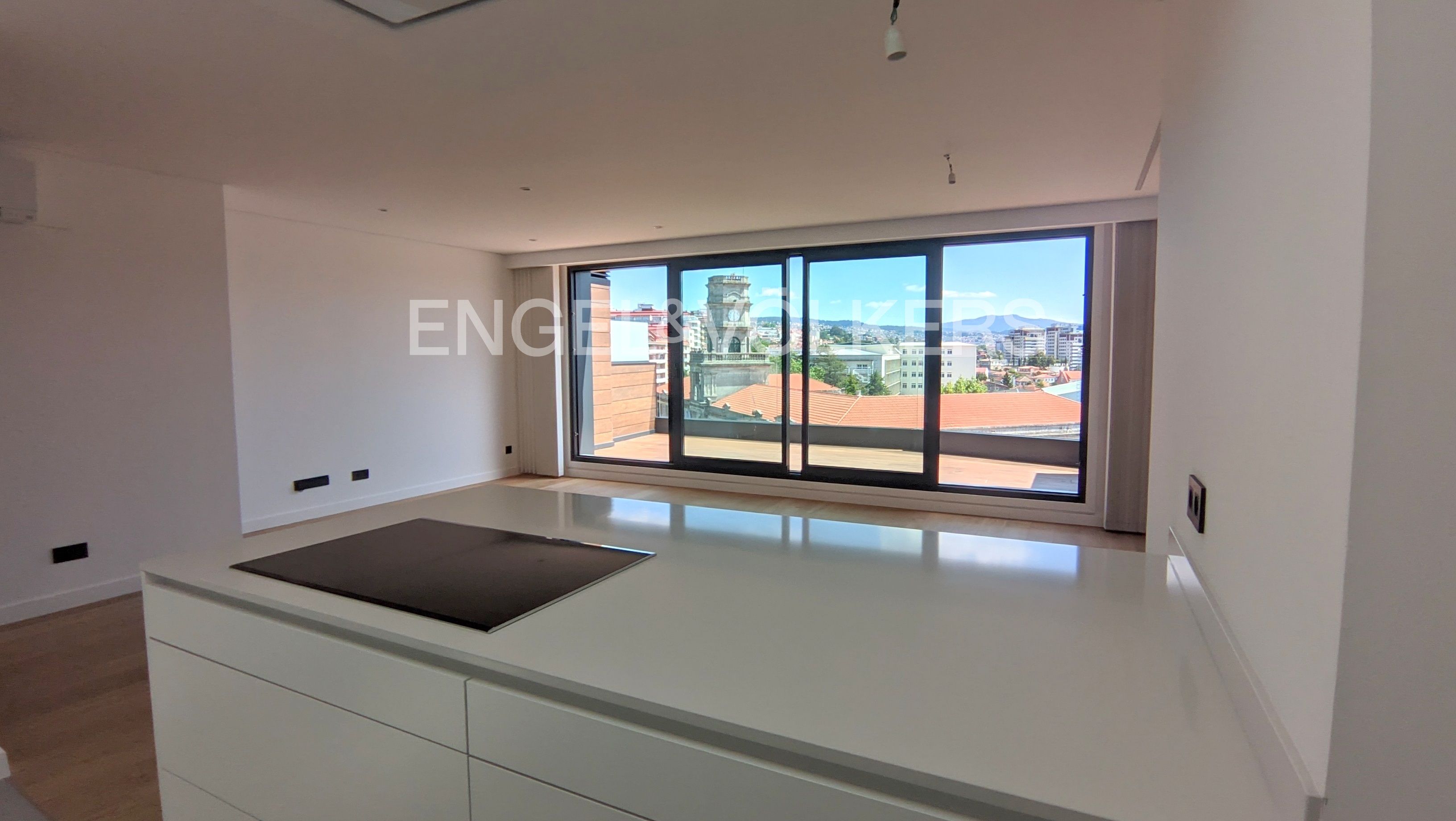 Kitchen of Attic for sale in Vigo   with Heating