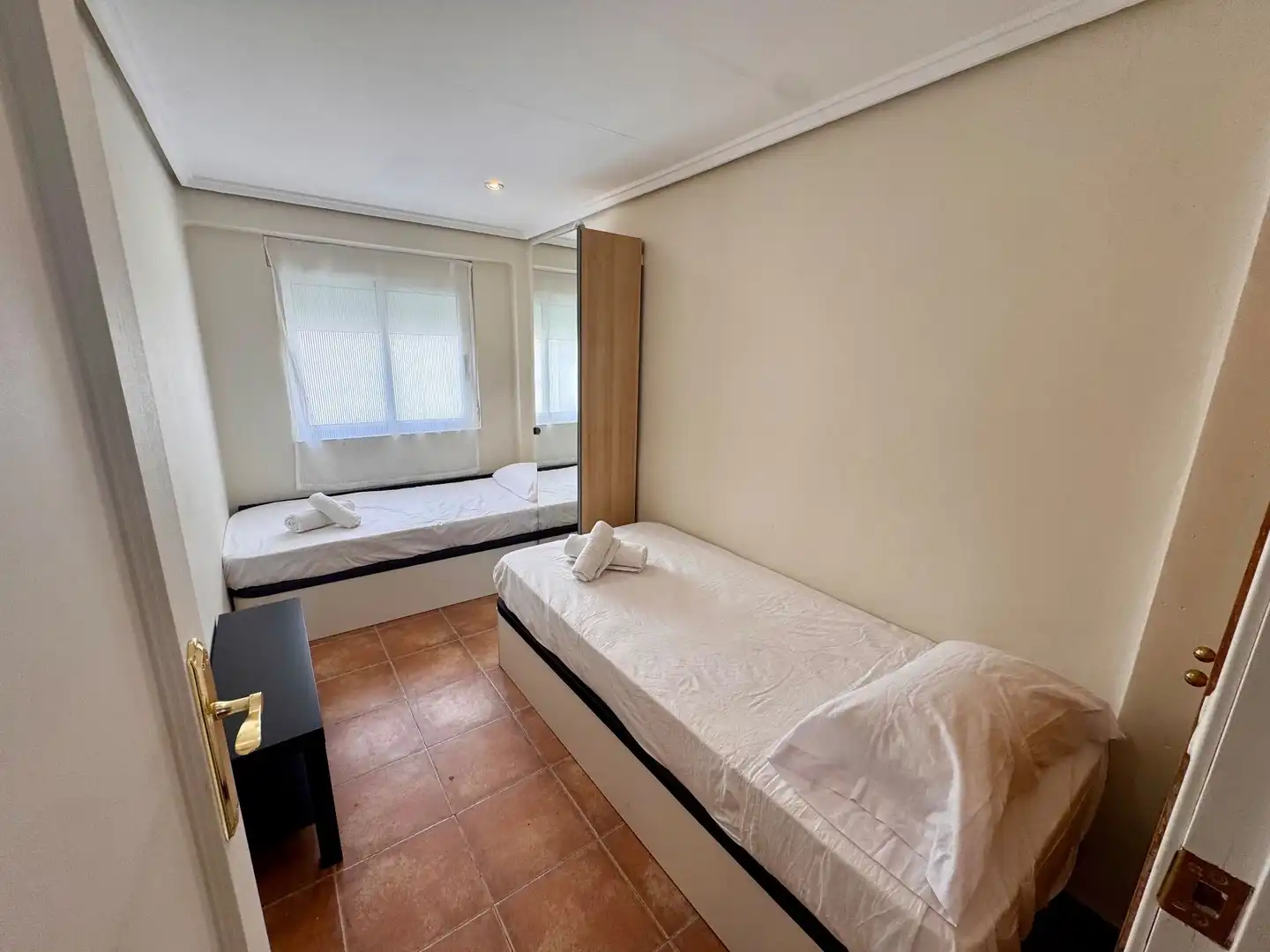 Habitación de Apartamento en venta en Sagunto / Sagunt con Aire acondicionado