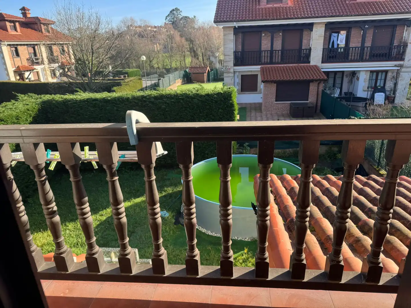 Garten von Einfamilien-Reihenhaus zum Verkauf in Polanco mit Heizung, Privatgarten und Terrasse