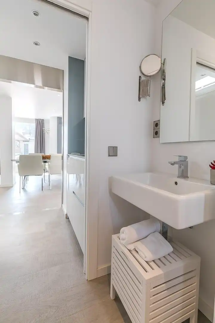 Baño de Piso de alquiler en Madrid con Aire acondicionado, Calefacción y Terraza