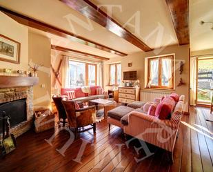 Living room of House or chalet for sale in Naut Aran  with Terrace and Balcony