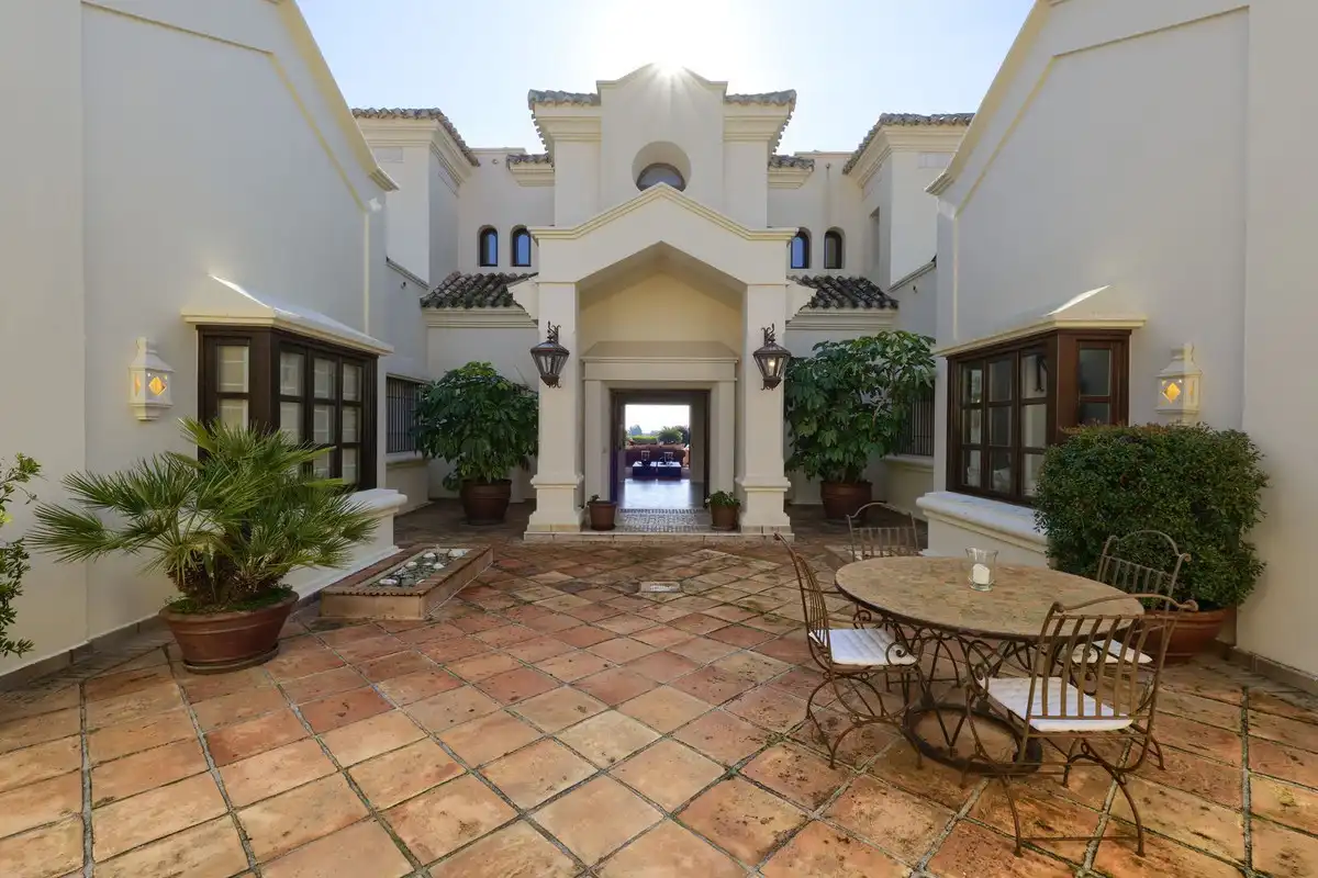 Chalet con piscina en venta en Milla de Oro, imagen 21