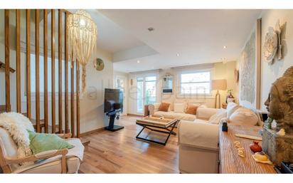 Living room of Duplex for sale in Benalmádena