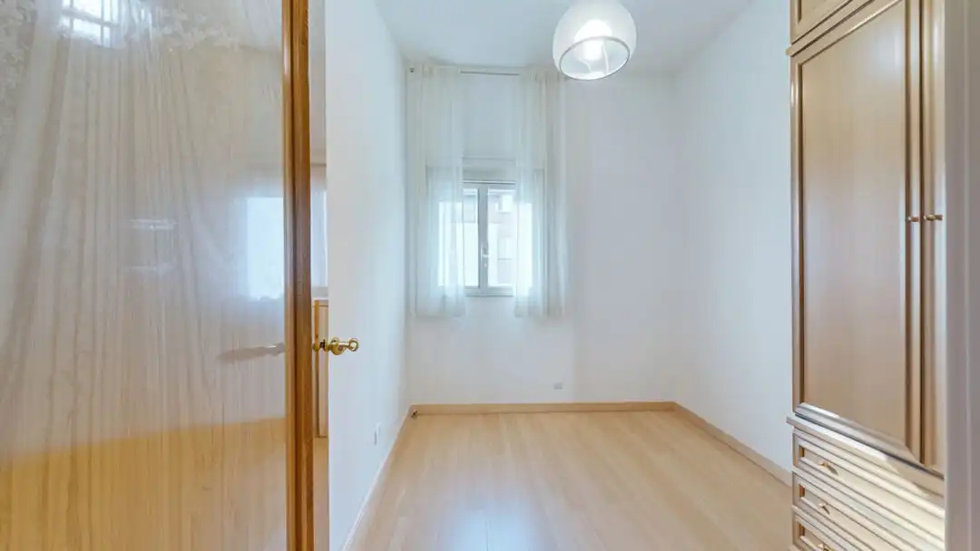 Schlafzimmer von Wohnung zum Verkauf in Madrid mit Heizung, Terrasse und Abstellraum