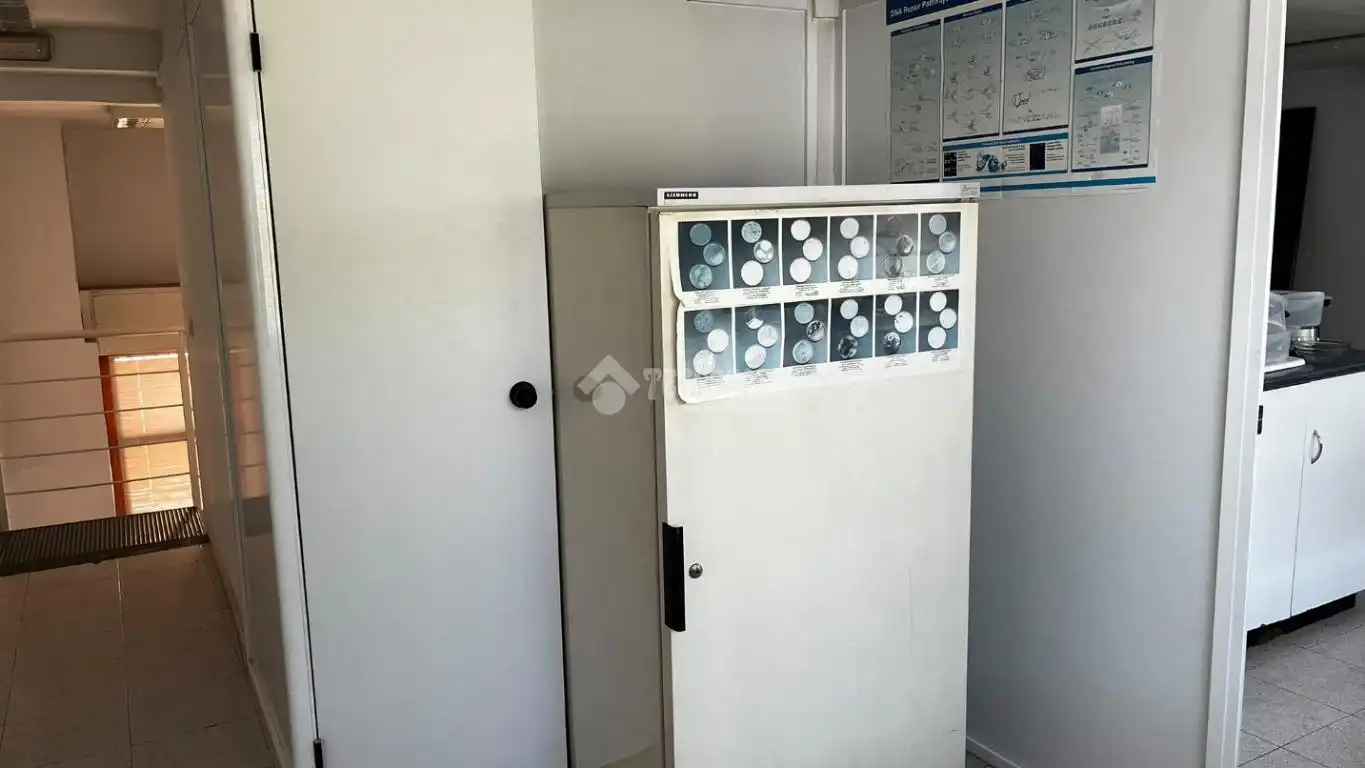 Local comercial en venda a Centre - Eixample – Can Llobet, imagen 11