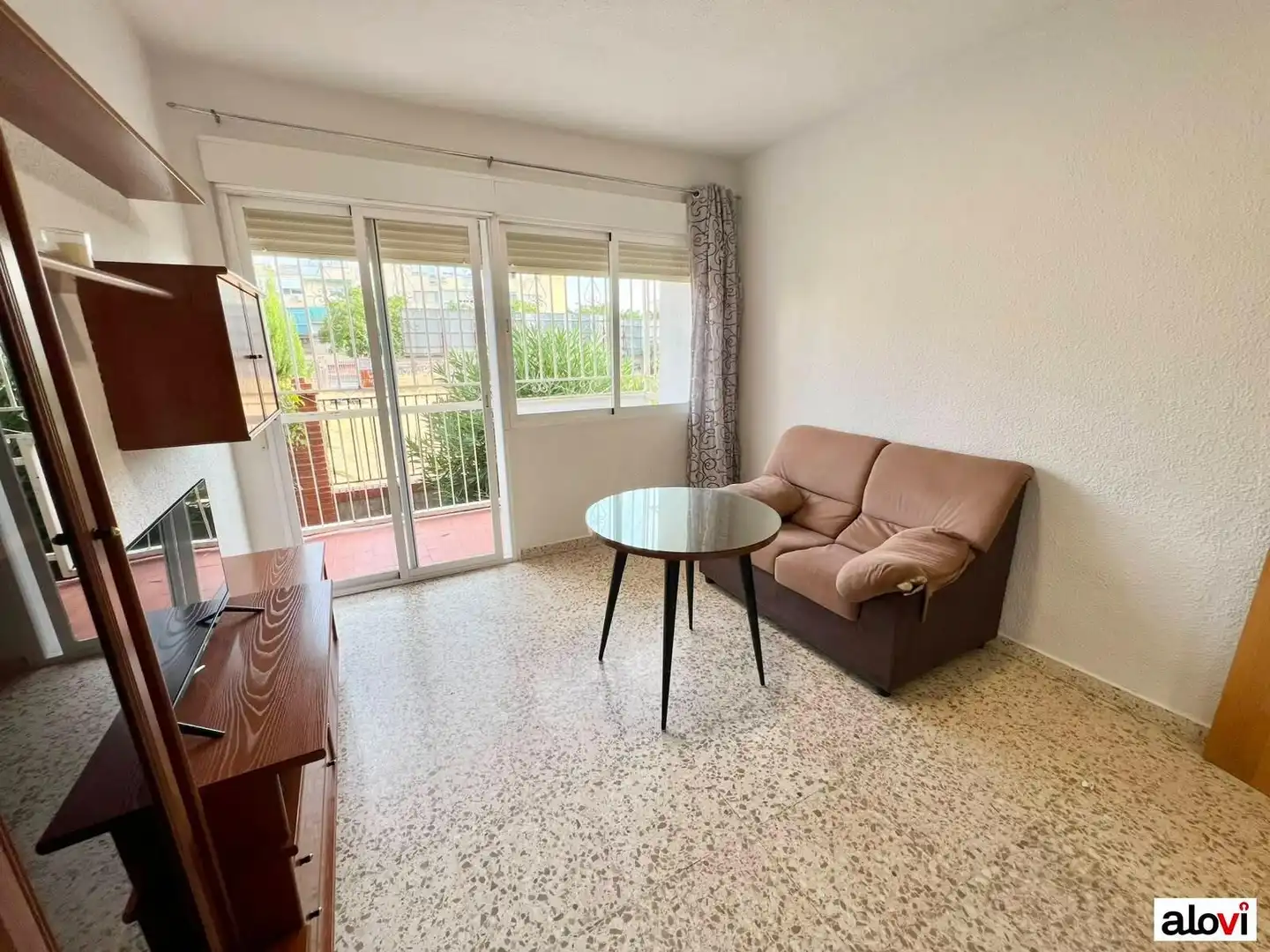 Wohnzimmer von Wohnung zur Miete in Granada mit Möbliert