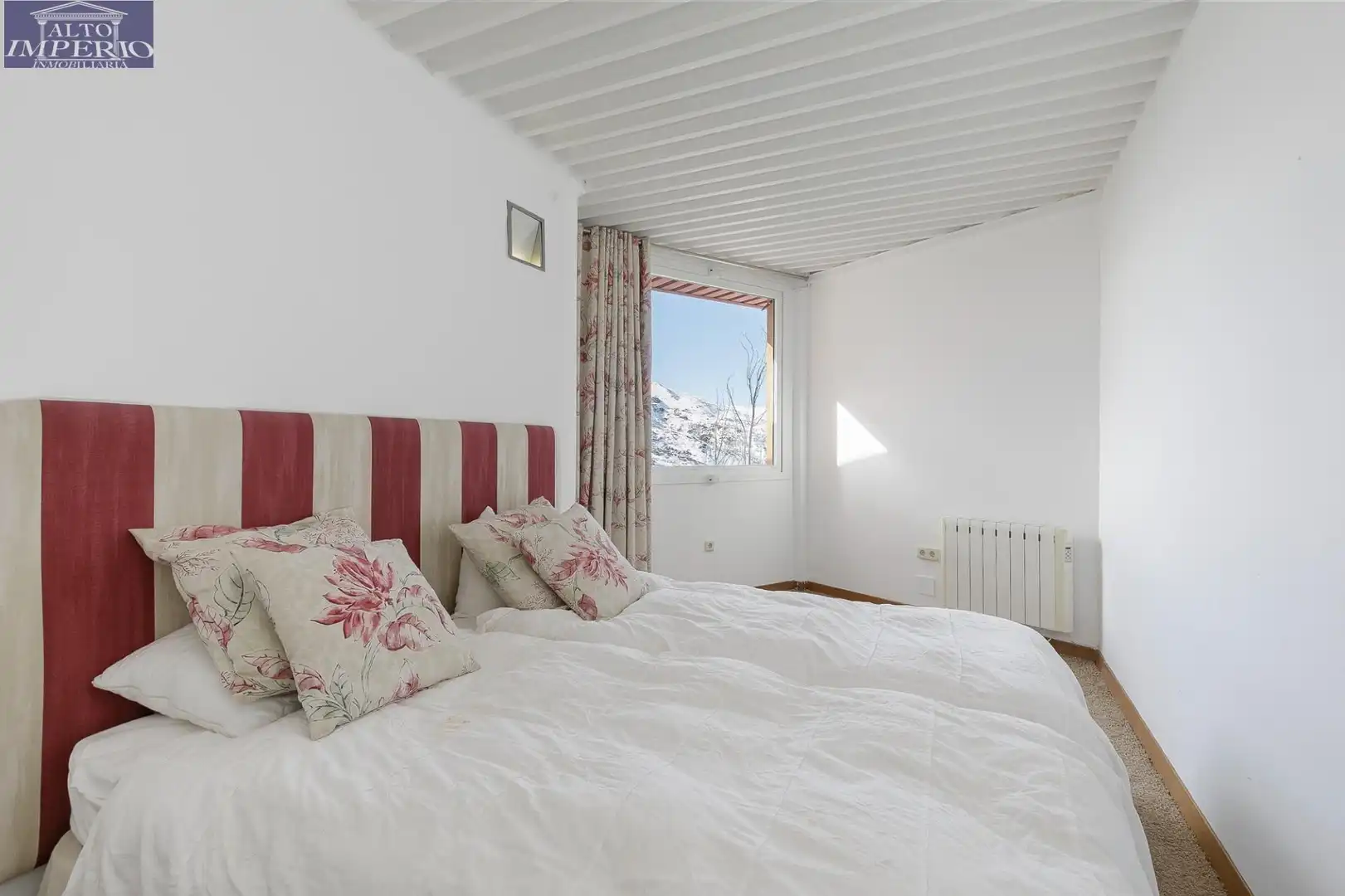 Dormitori de Dúplex en venda en Sierra Nevada amb Calefacció, Parquet i Traster