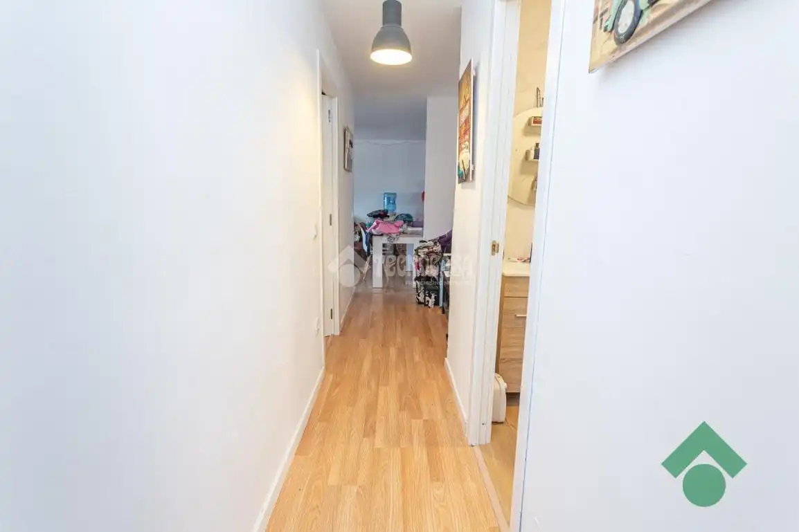 Flat for sale in Algeciras  with Furnished