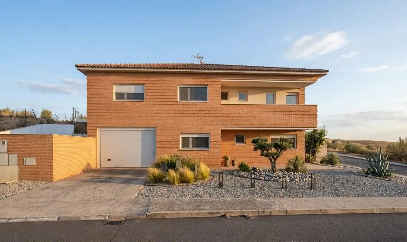 Houses for sale in Avenida del Aguila Real, Layos