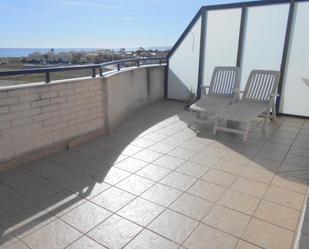 Terrace of Attic to rent in Oliva  with Air Conditioner, Heating and Private garden