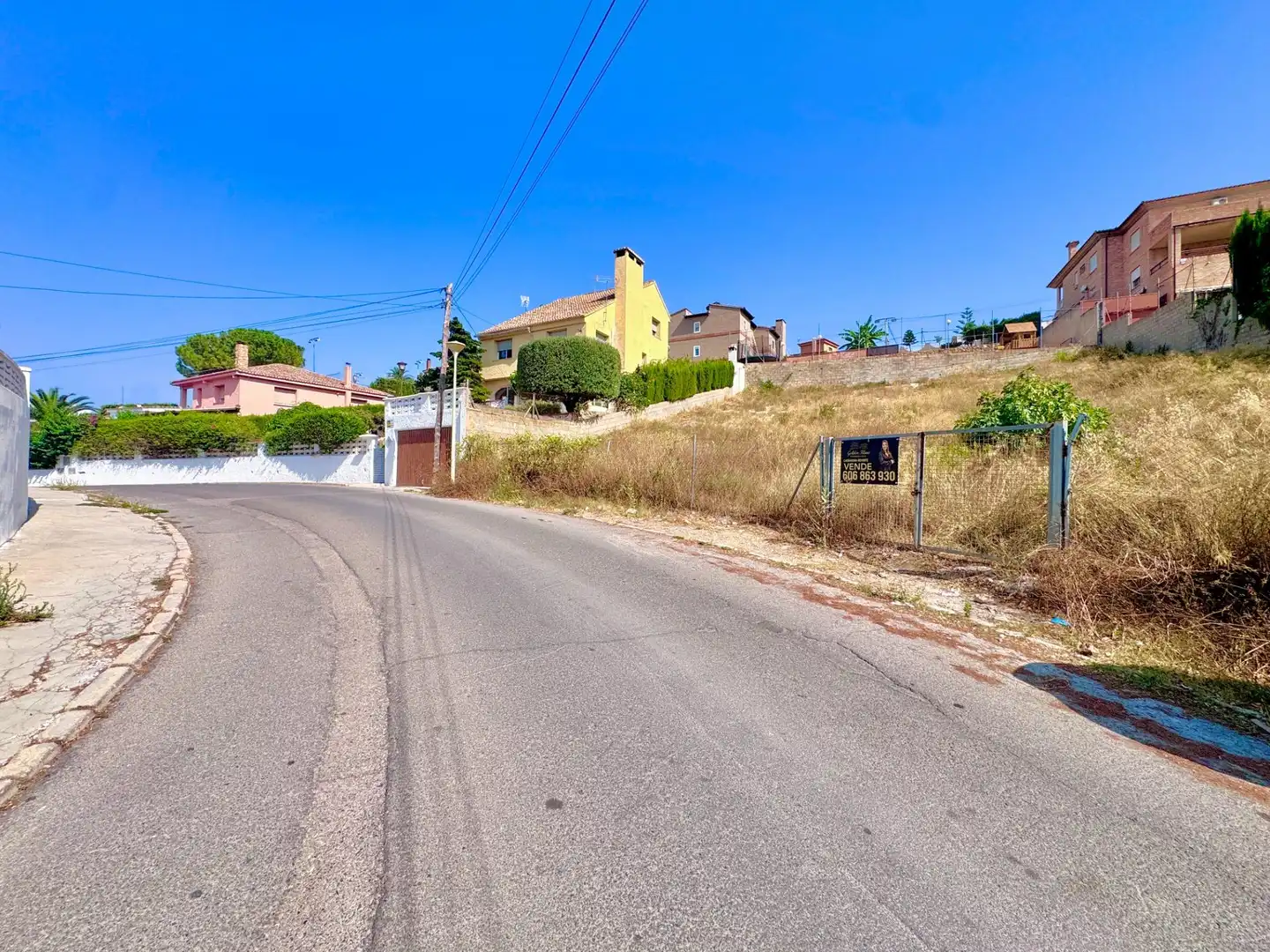 Vista exterior de Residencial en venta en Chiva