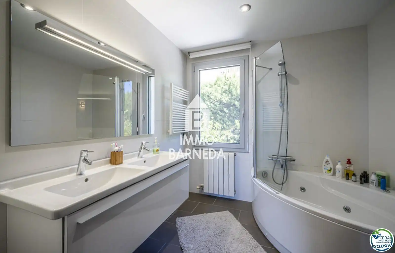Baño de Casa o chalet en venta en Palau-saverdera con Calefacción, Jardín privado y Terraza