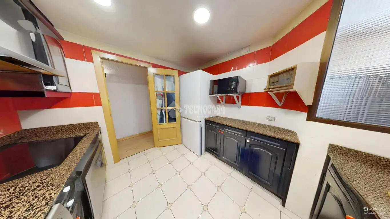 Cocina de Piso en venta en Valencia con Balcón