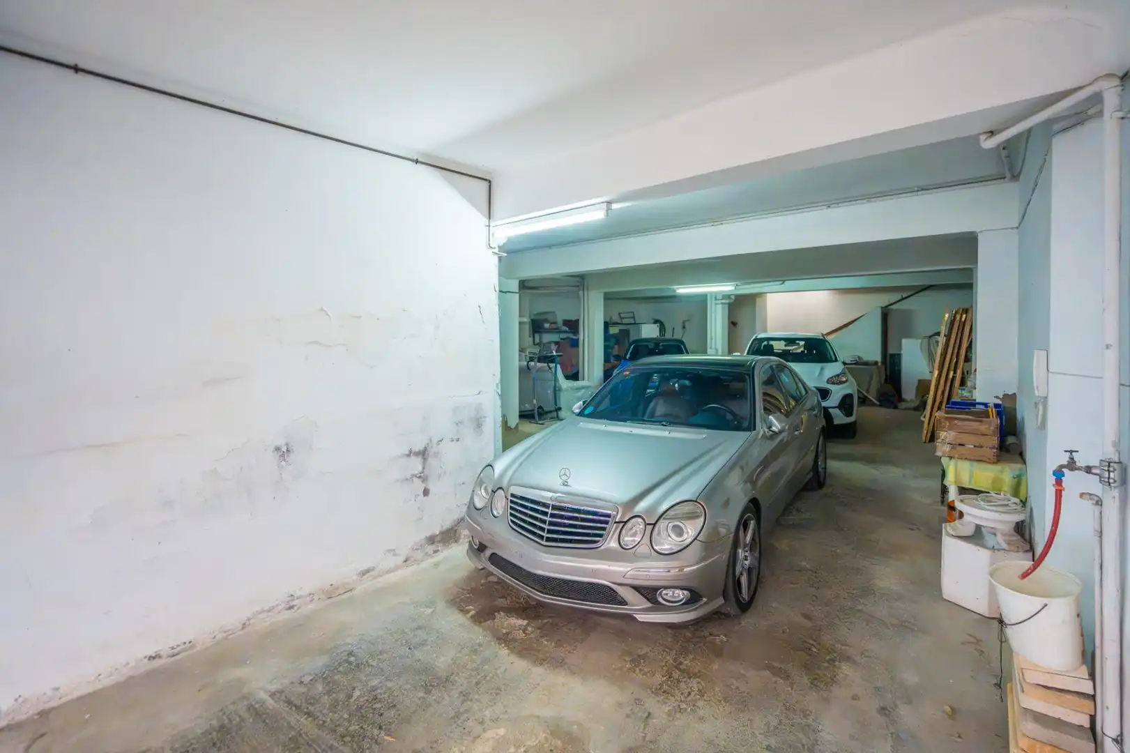 Parking de Casa adosada en venta en Sagunto / Sagunt con Terraza