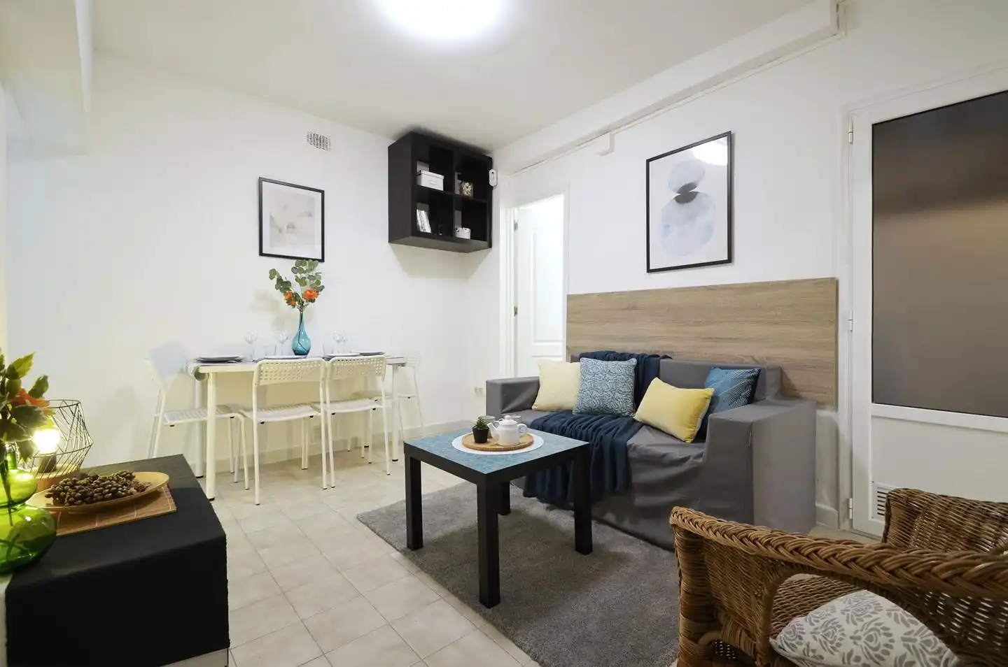 Living room of Ground floor for sale in Barcelona  with Alarm