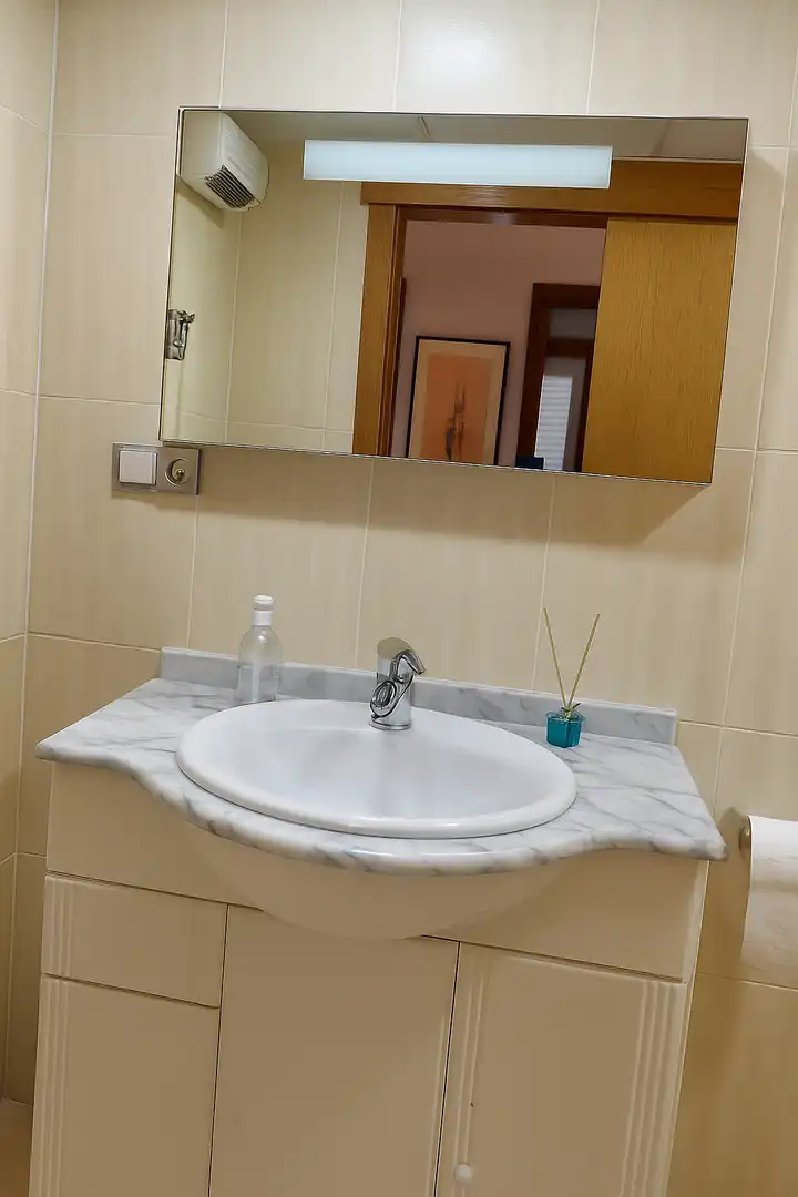 Bathroom of Flat for rent in Valterna