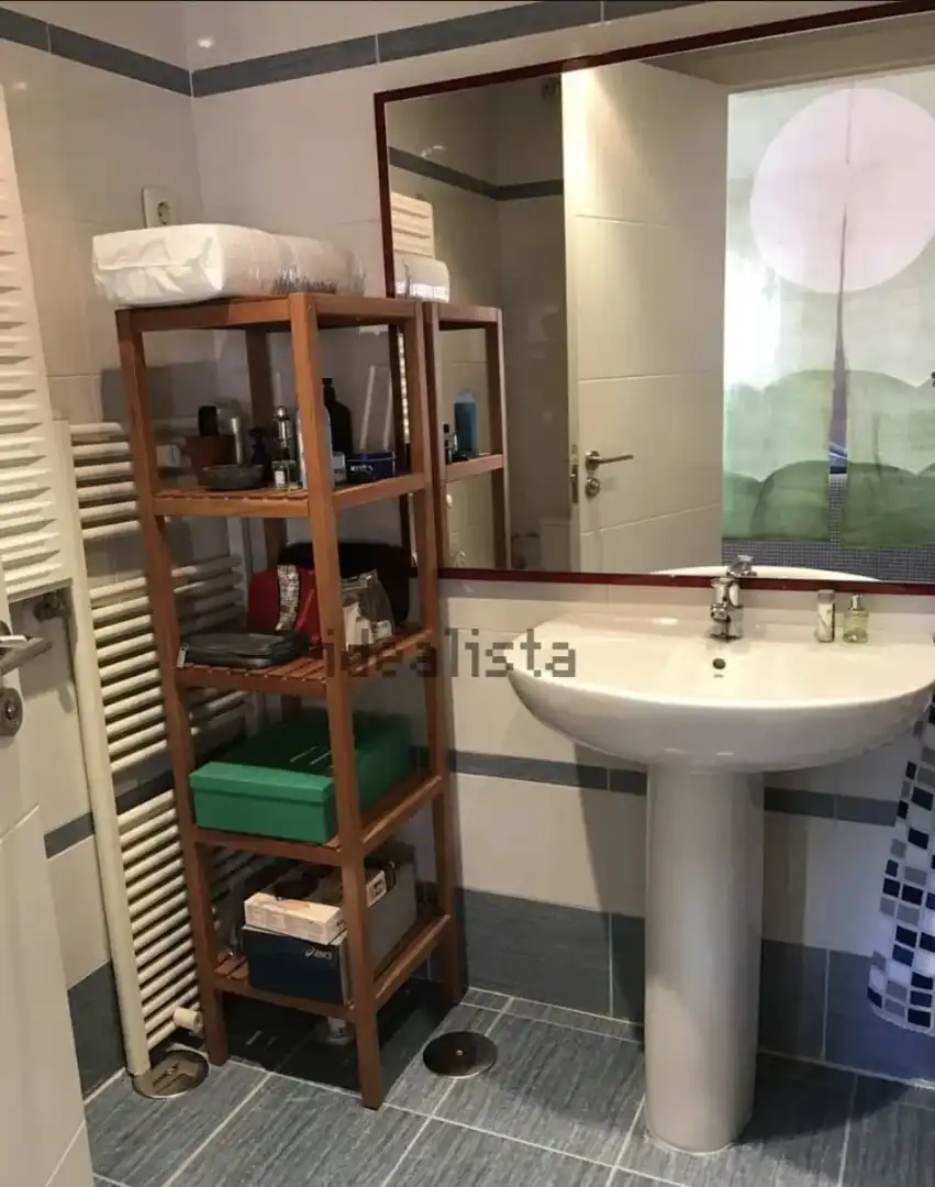 Bathroom of Flat for rent in San Sebastián de los Reyes  with Air Conditioner, Furnished and Oven