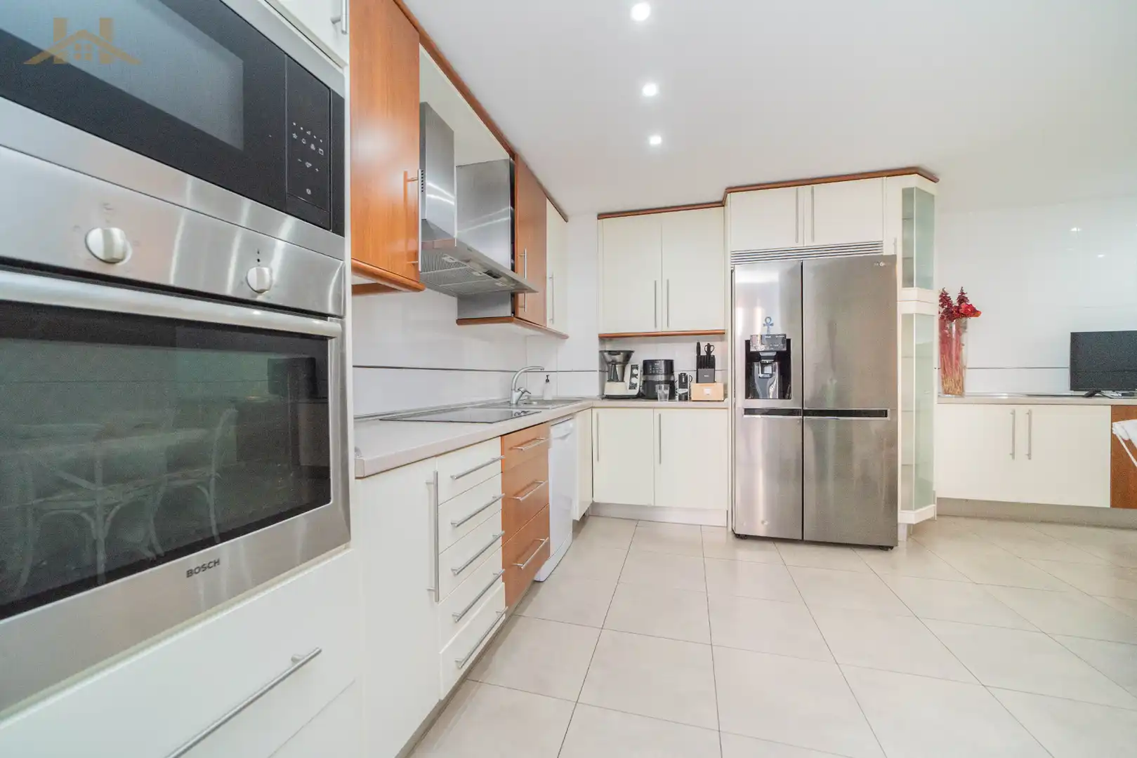 Cocina de Planta baja en venta en Majadahonda con Aire acondicionado, Calefacción y Jardín privado