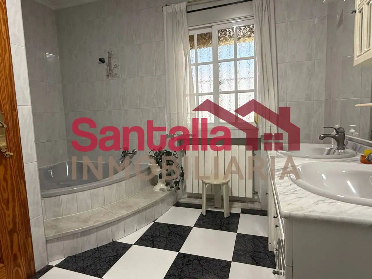 Baño de Casa o chalet en venta en Chauchina con Calefacción y Terraza