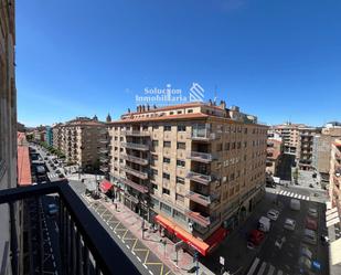 Exterior view of Flat for sale in Salamanca Capital  with Balcony