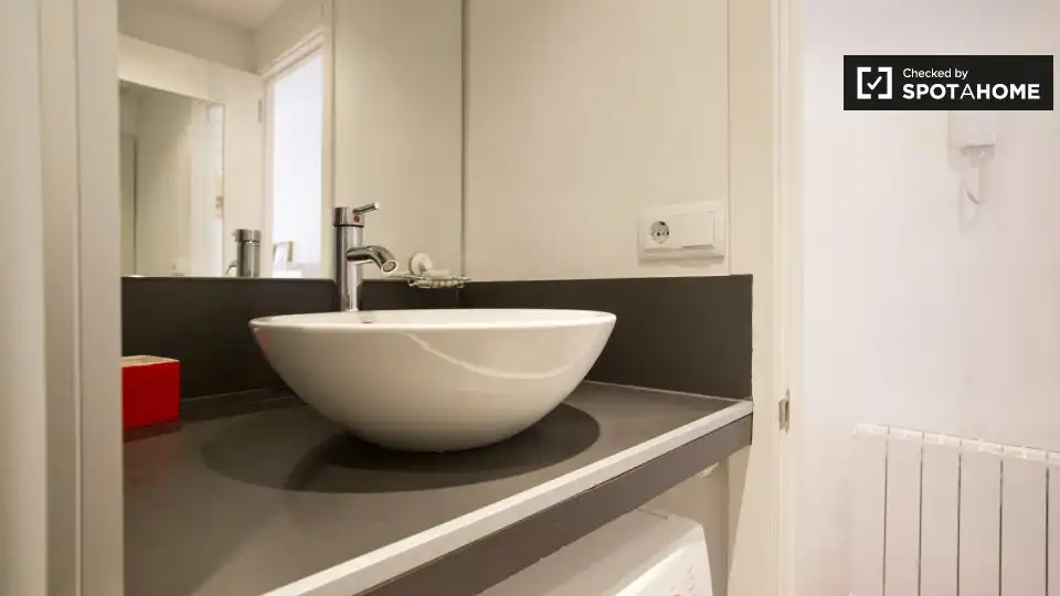 Appartamento con terrazza in affitto a Chamartín, imagen 14
