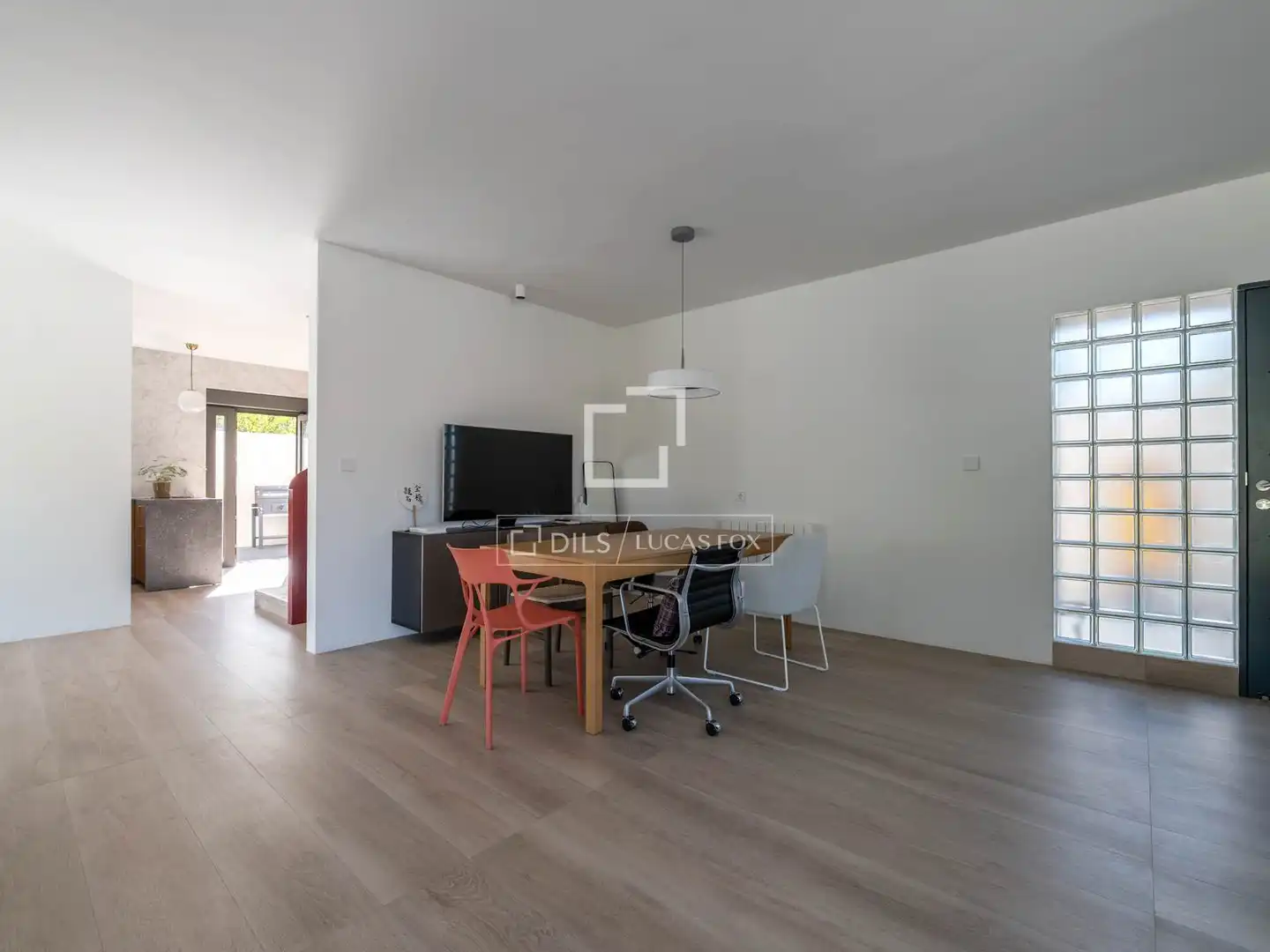 Esszimmer von Haus oder Chalet zum Verkauf in La Moraleja mit Klimaanlage, Heizung und Privatgarten