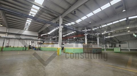 Foto 3 von Fabrikhallen zur Miete in Carrer Casal de Santa Coloma, 6, Zona Industrial, Barberà del Vallès