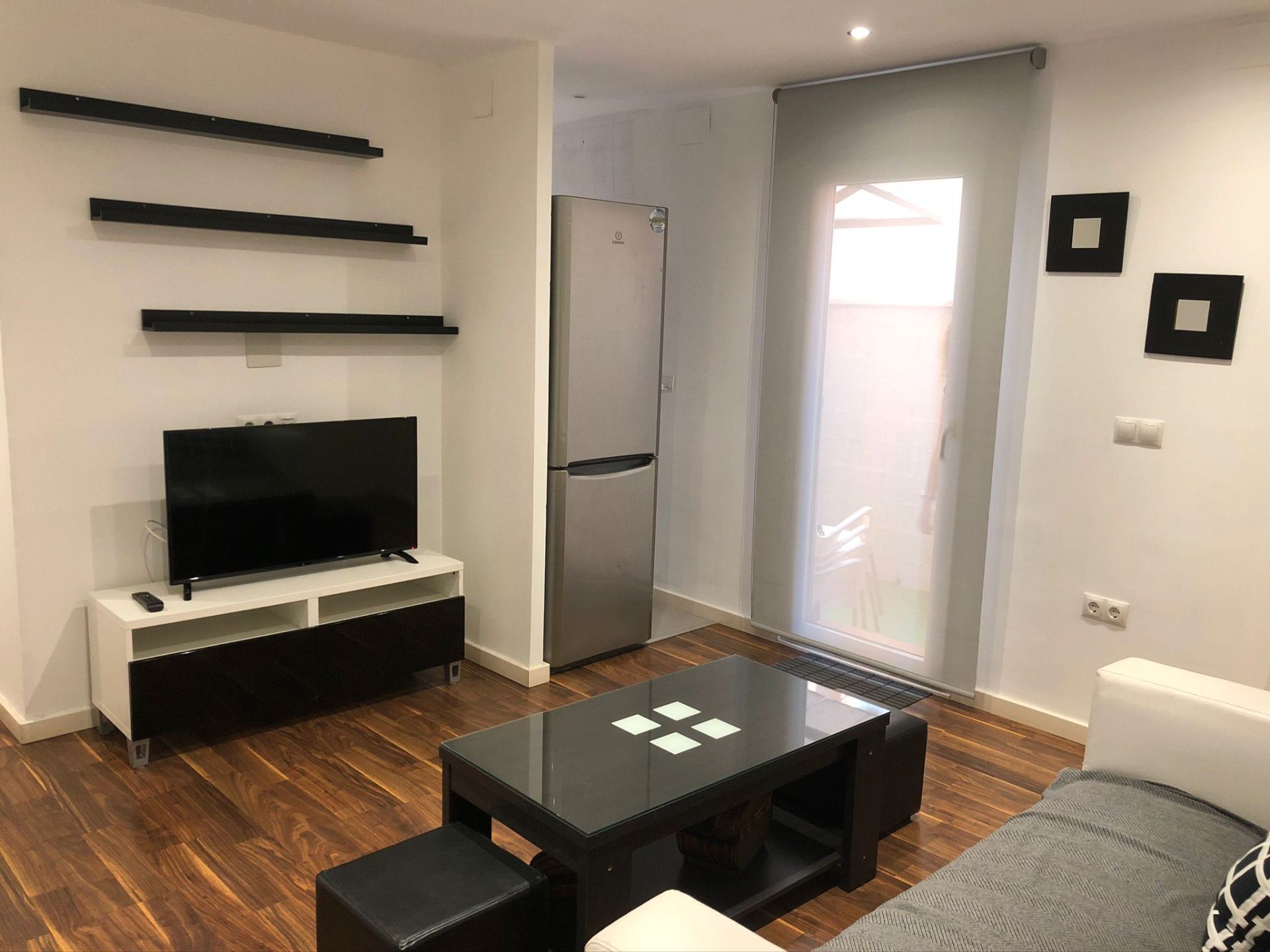 Sala d'estar de Pis de lloguer en Málaga Capital amb Moblat, Rentadora i Microones