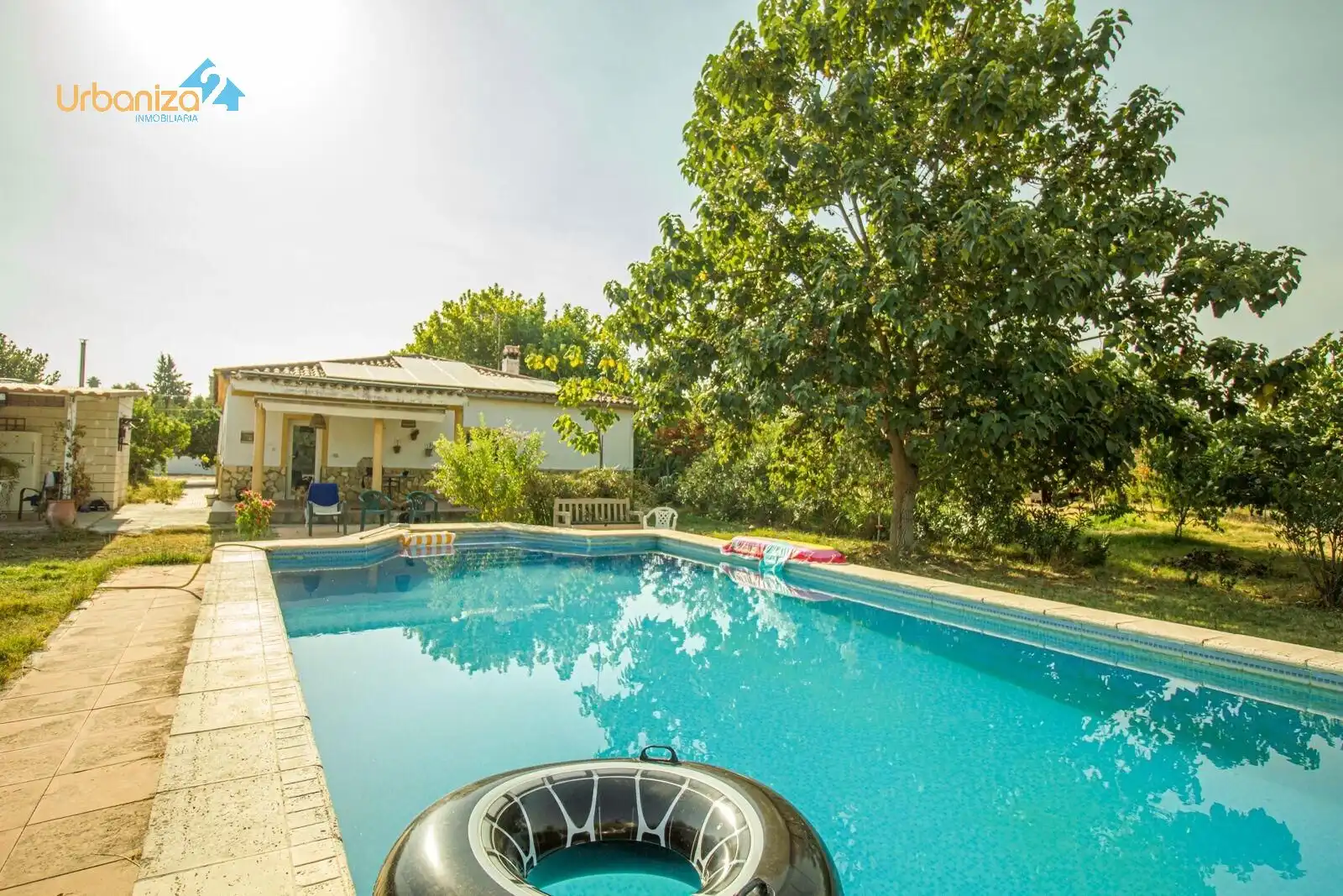 Piscina de Casa o chalet en venta en Badajoz con Calefacción, Jardín privado y Terraza