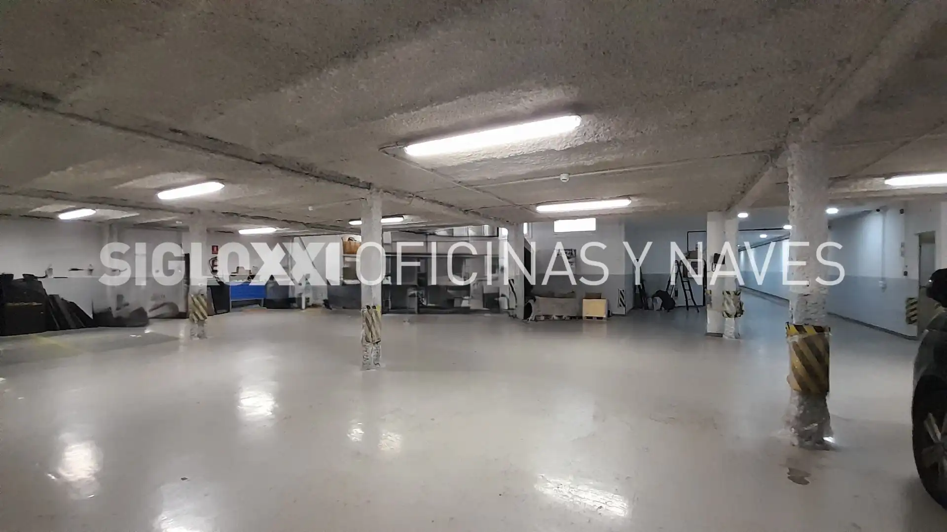 Commercial properties for sale in ESPRONCEDA , El Poblenou, Sant Martí
