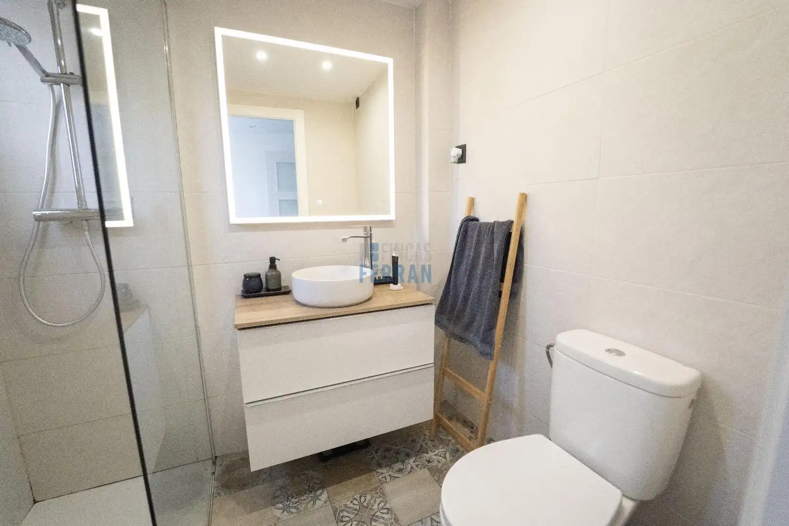 Piso en venta en Sanfeliu