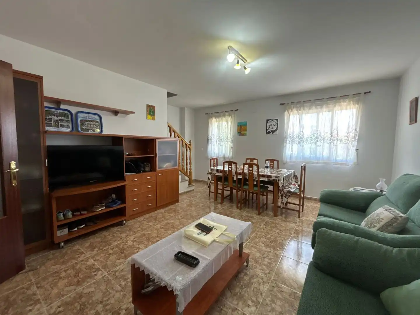 Sala d'estar de Dúplex en venda en Villamiel amb Moblat